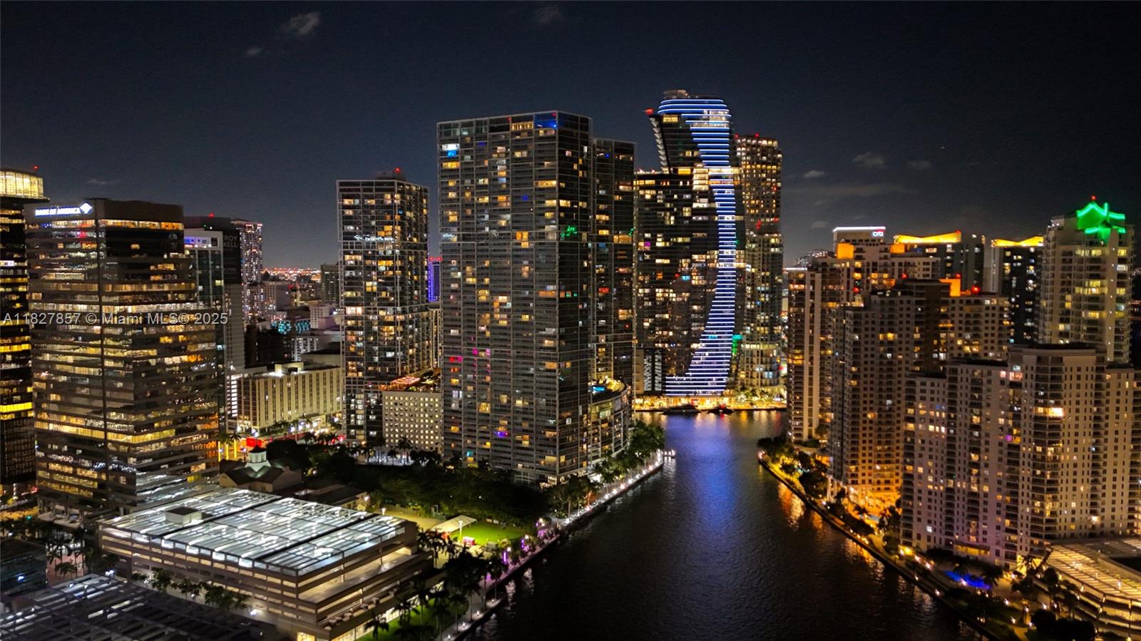 image Icon Brickell 245