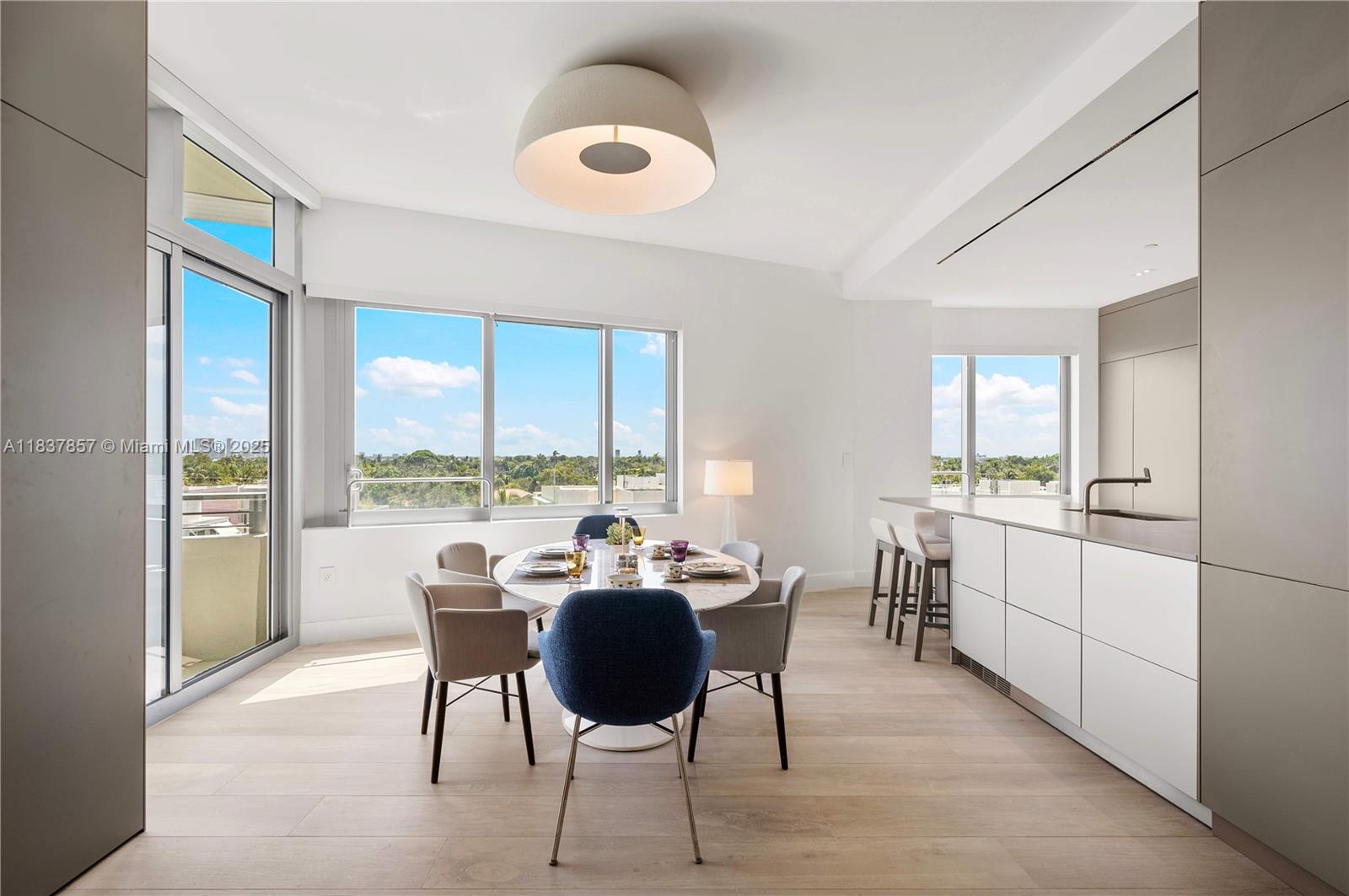 6101 Aqua Ave #602 Miami Beach, FL 33141 6101 Aqua Ave #602 Miami Beach, FL 33141