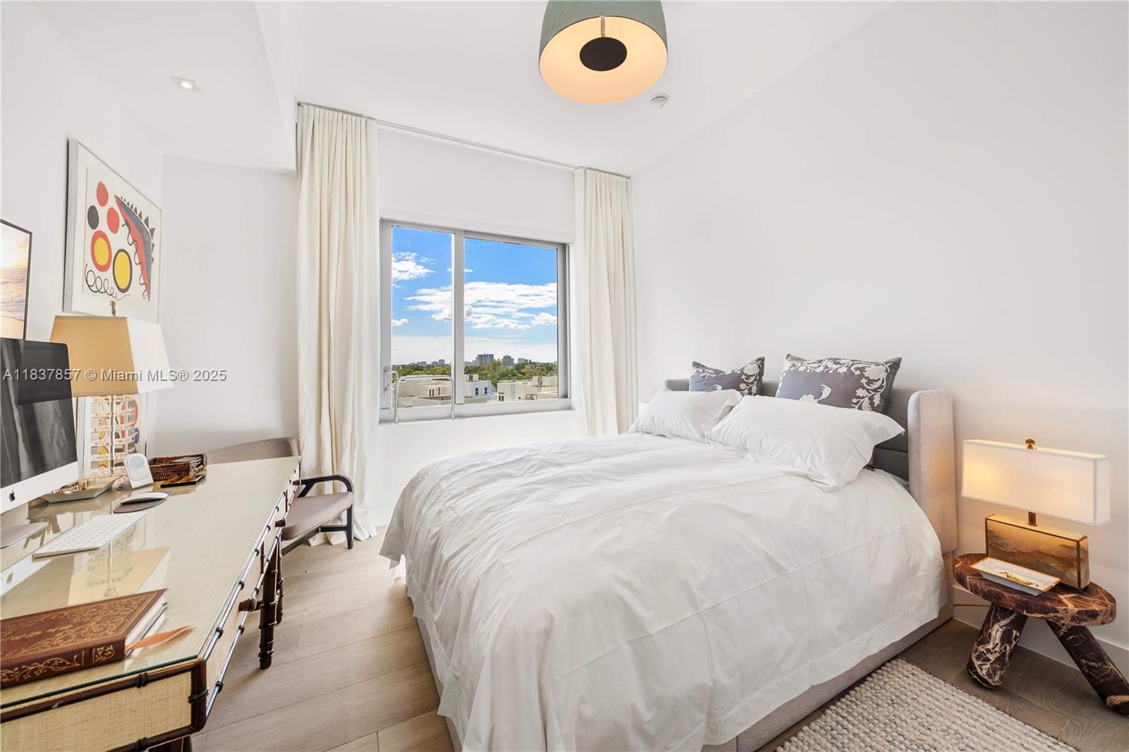 6101 Aqua Ave #602 Miami Beach, FL 33141 6101 Aqua Ave #602 Miami Beach, FL 33141