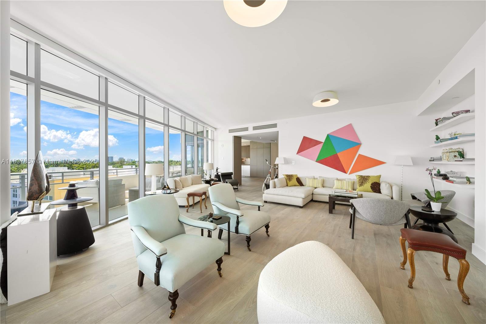 6101 Aqua Ave #602 Miami Beach, FL 33141 6101 Aqua Ave #602 Miami Beach, FL 33141