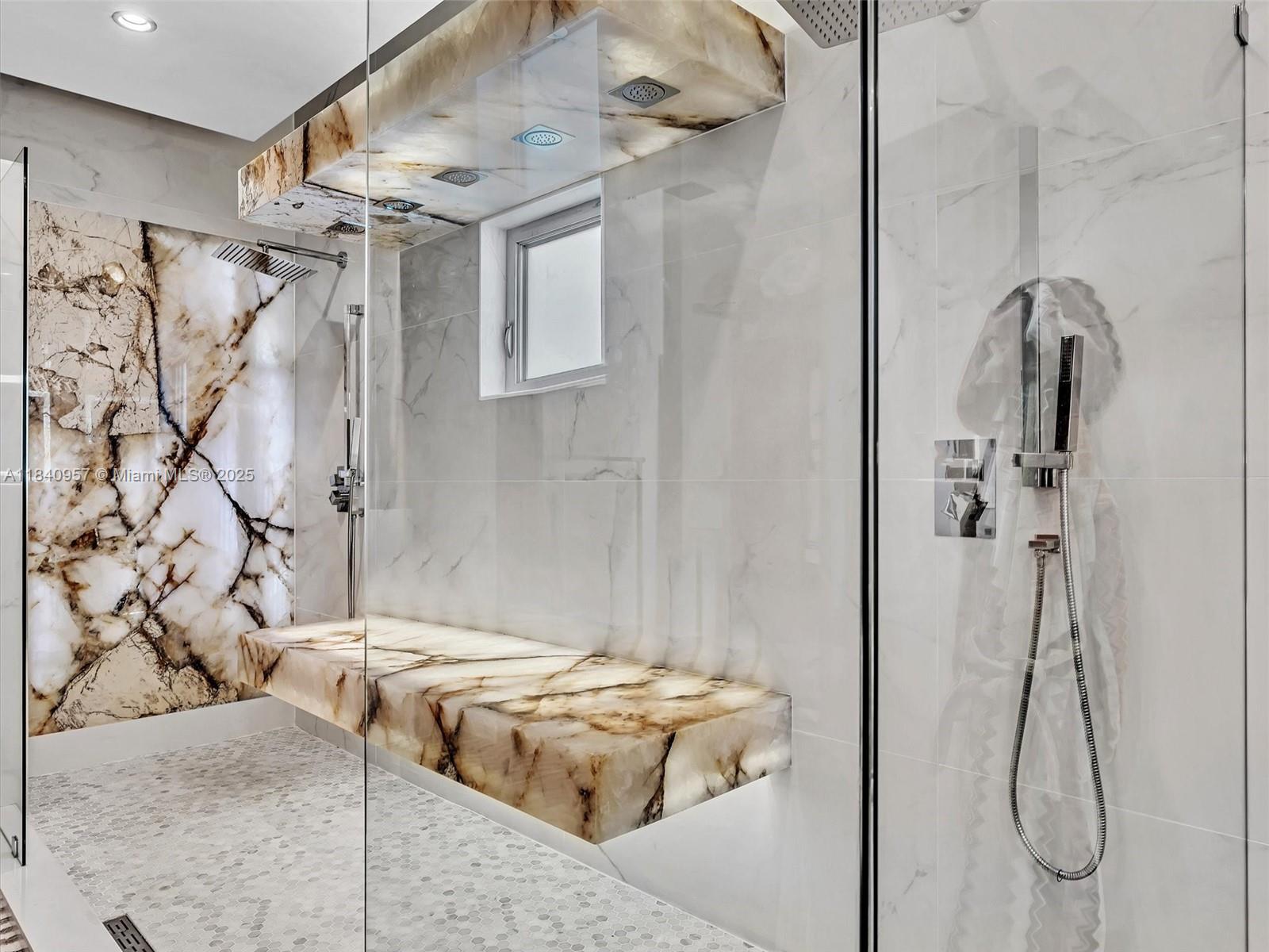 307 Holiday Dr Hallandale Beach, FL 33009 307 Holiday Dr Hallandale Beach, FL 33009