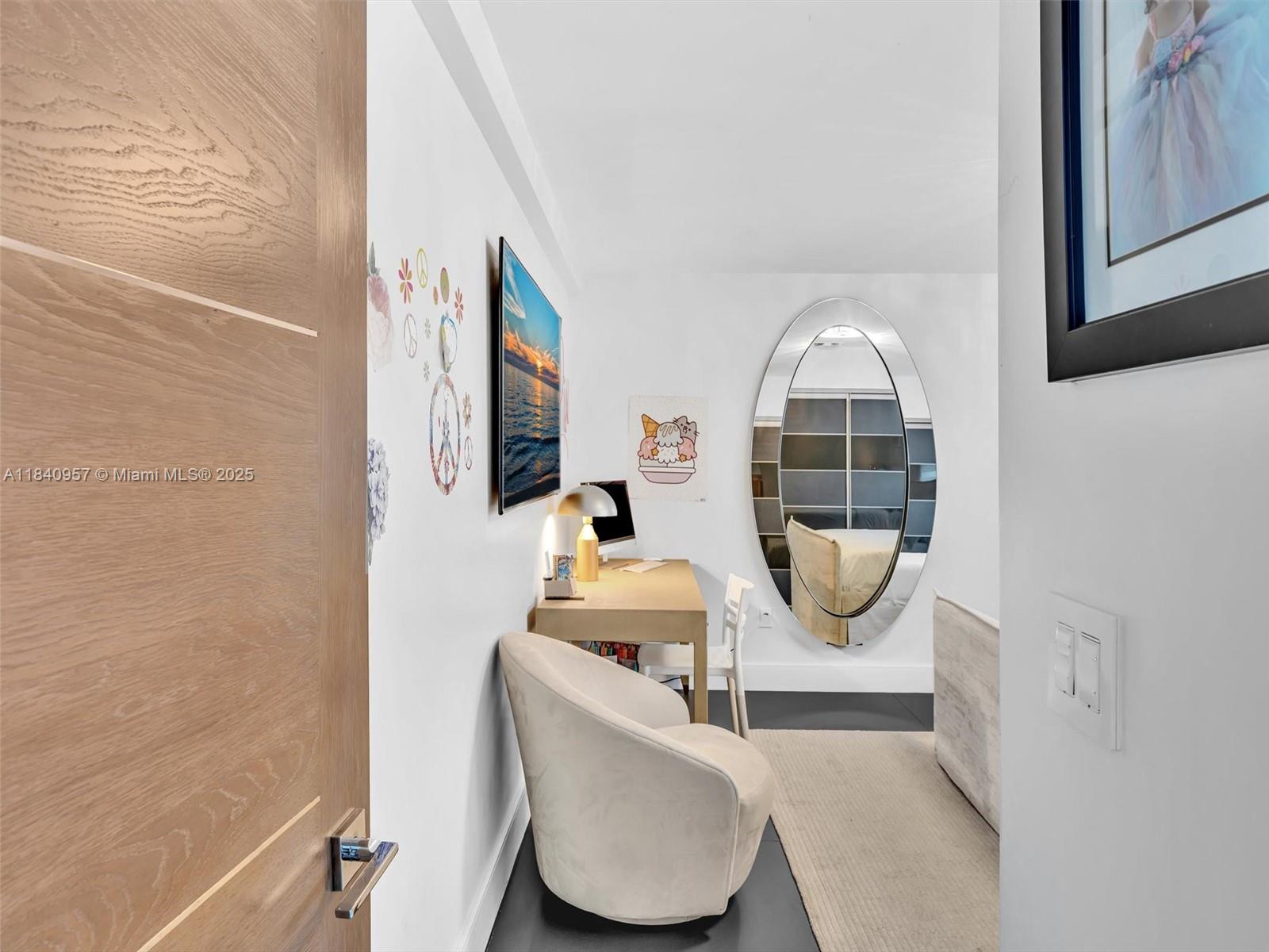 307 Holiday Dr Hallandale Beach, FL 33009 307 Holiday Dr Hallandale Beach, FL 33009