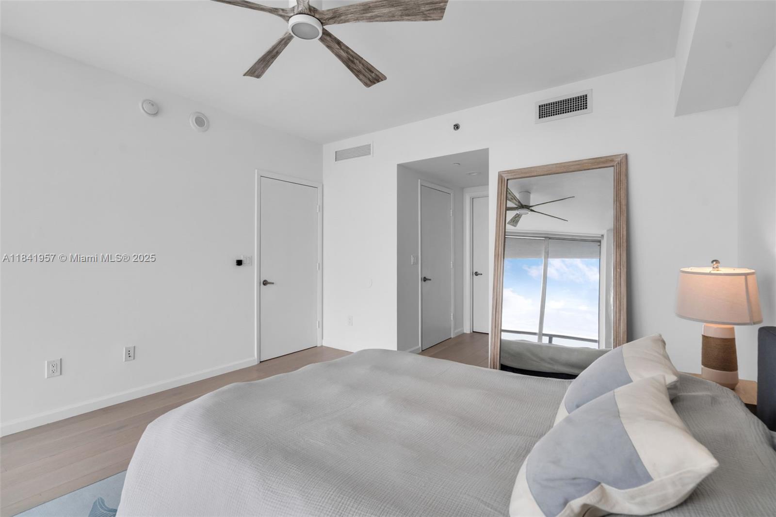 image Icon Brickell Tower 114