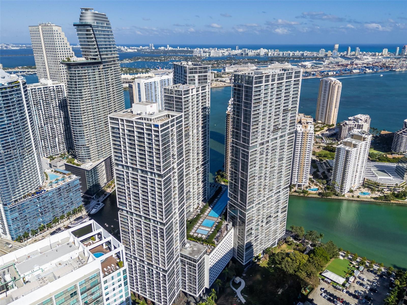 image Icon Brickell Tower 126