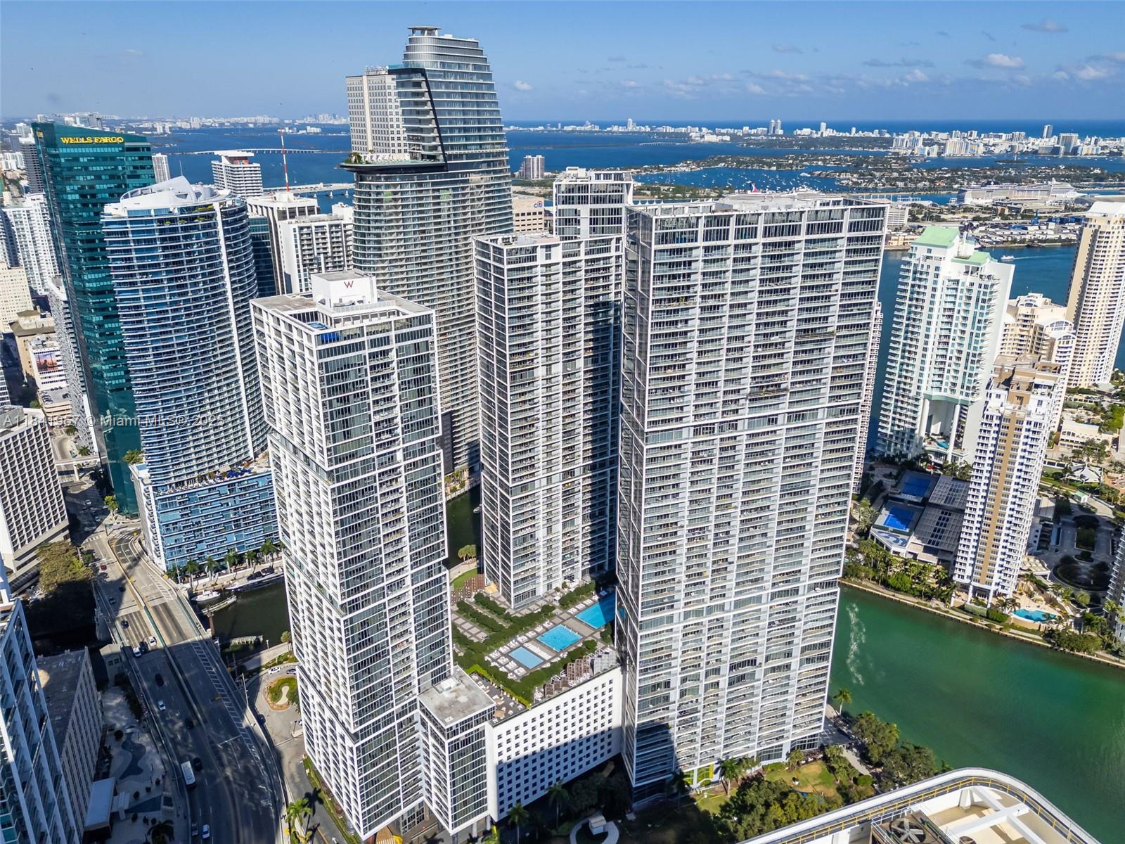 image Icon Brickell Tower 127