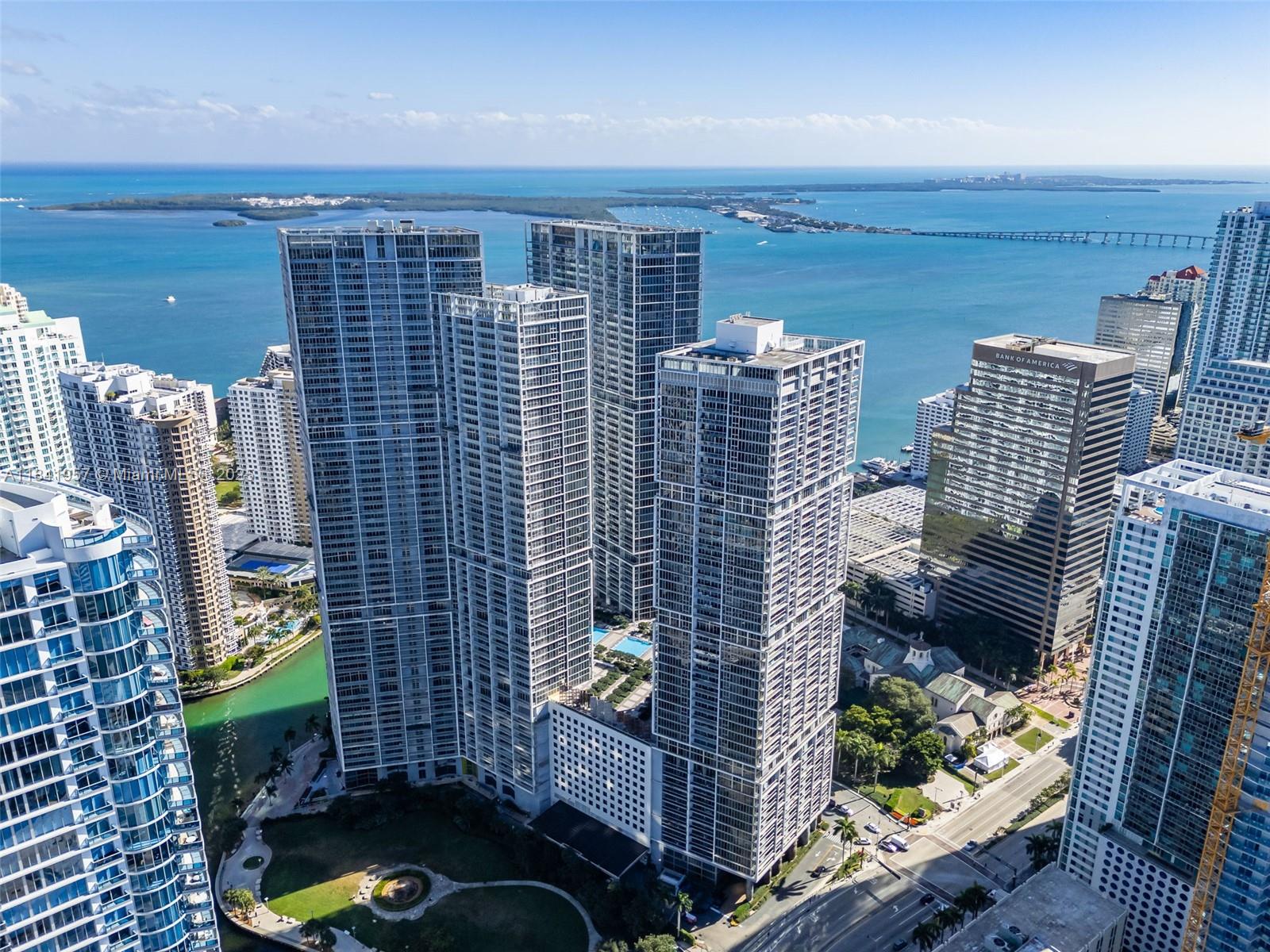 image Icon Brickell Tower 129