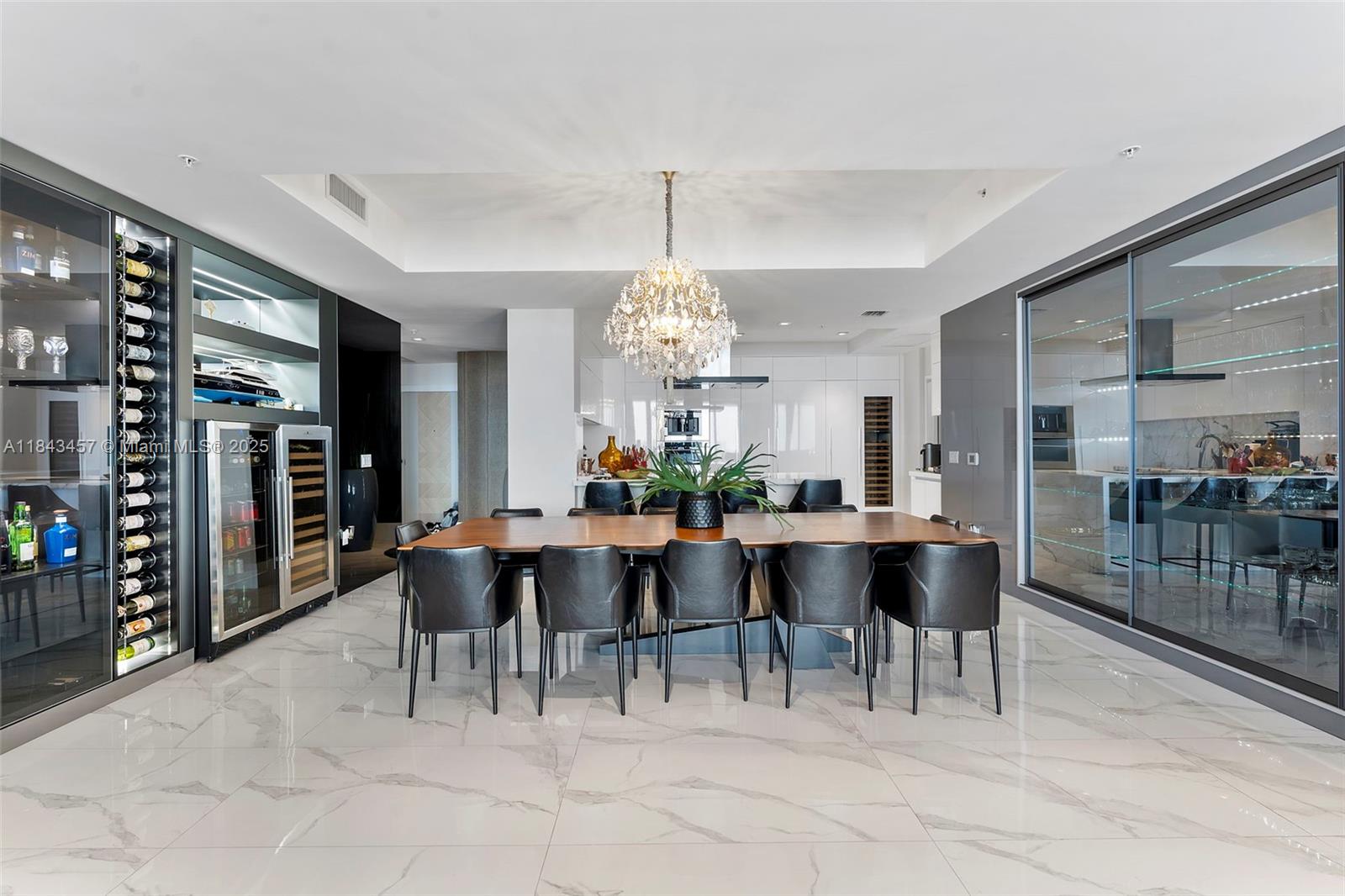 image Parque Towers Condo27