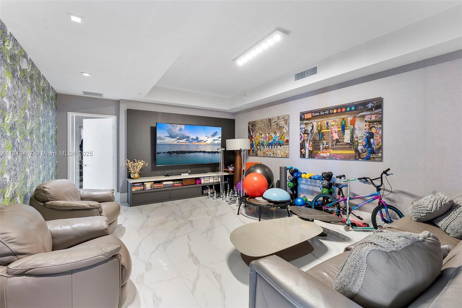 image Parque Towers Condo36