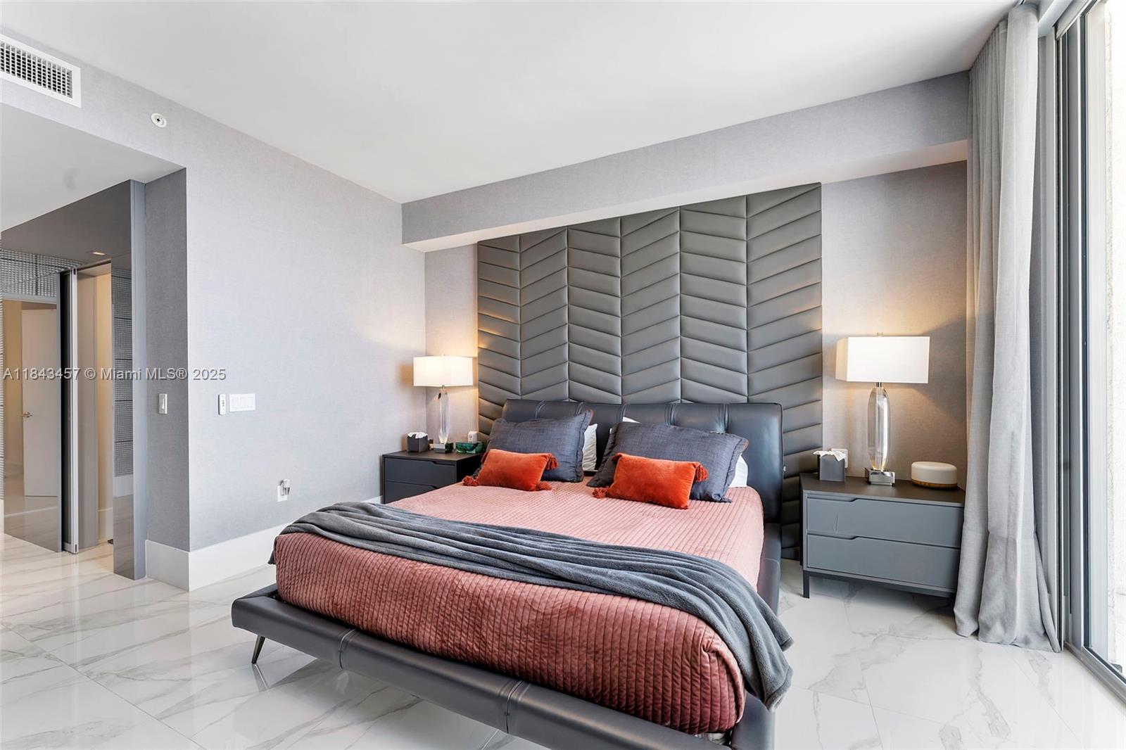 image Parque Towers Condo40