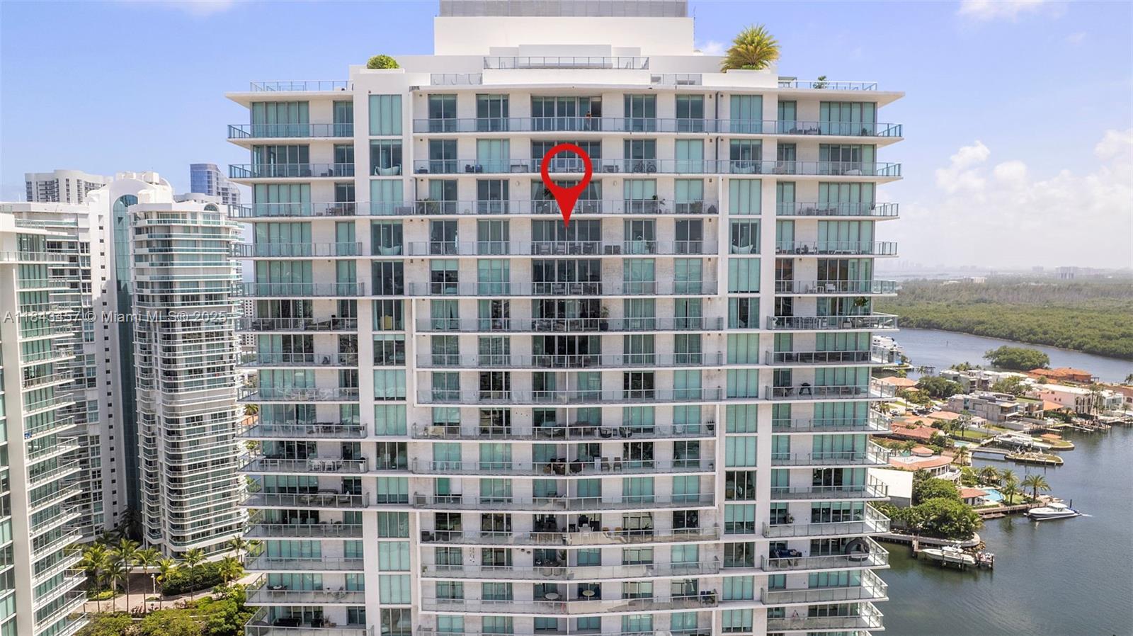 image Parque Towers Condo53