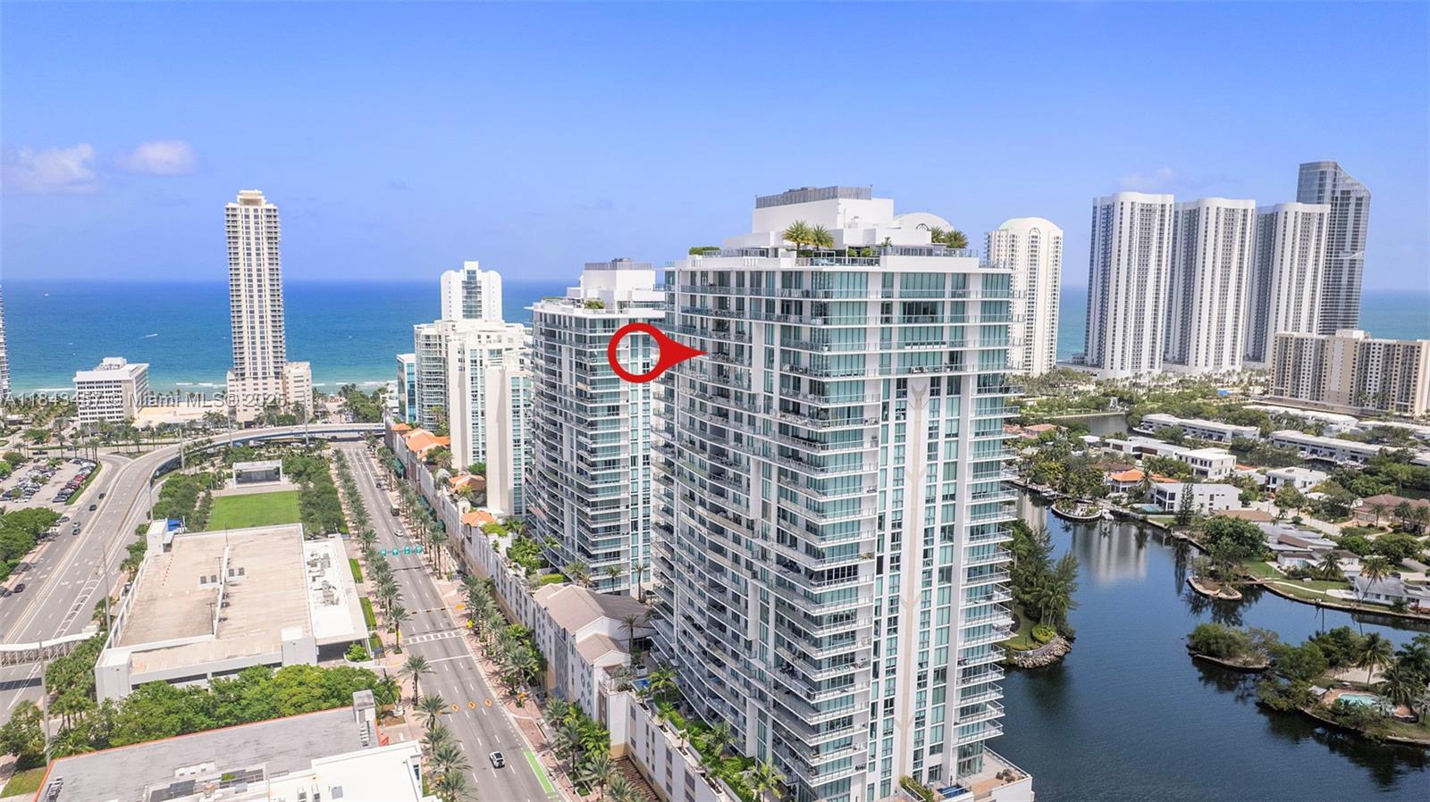 image Parque Towers Condo60