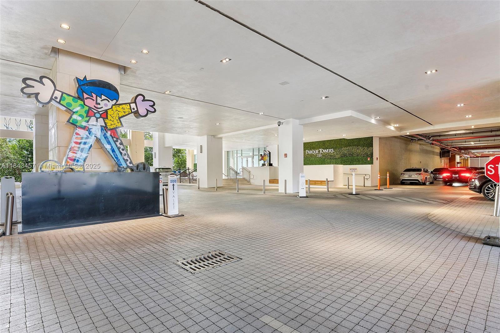 image Parque Towers Condo63