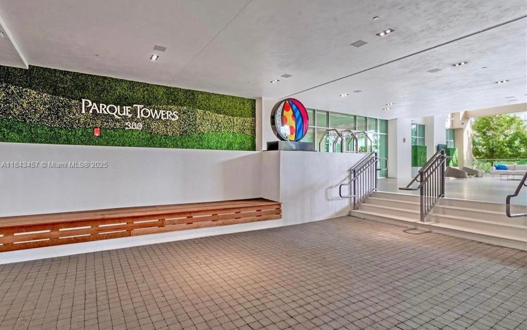 image Parque Towers Condo72