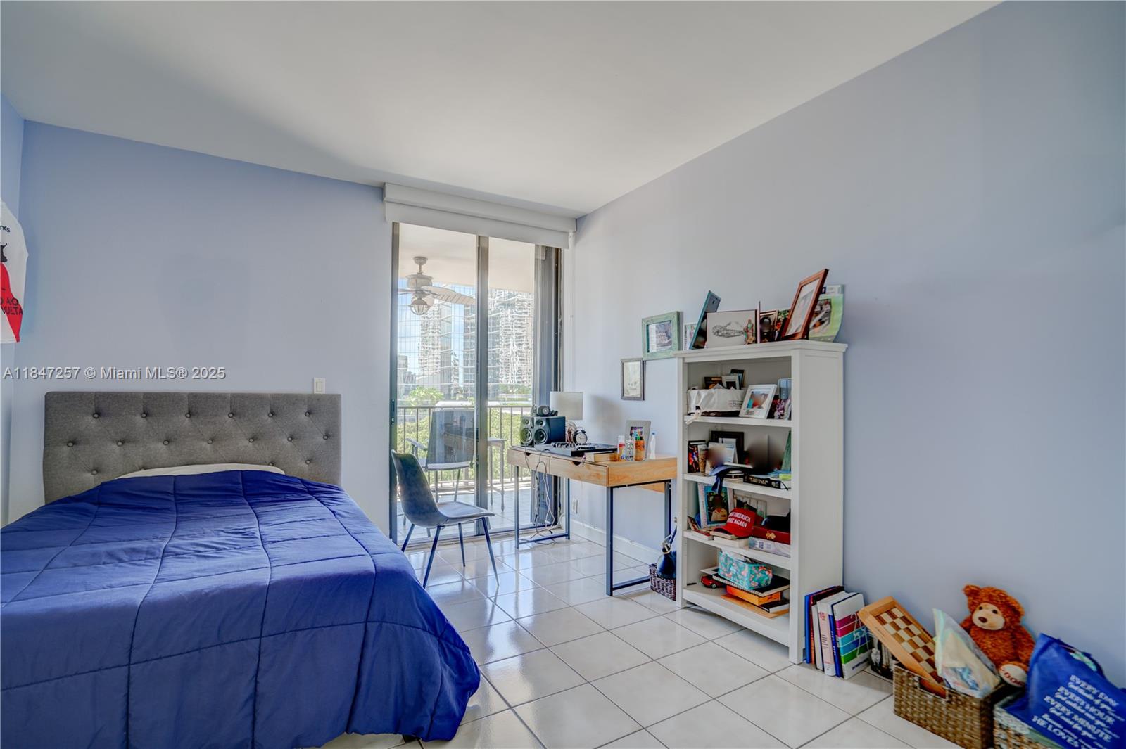 image Brickell Bay One11