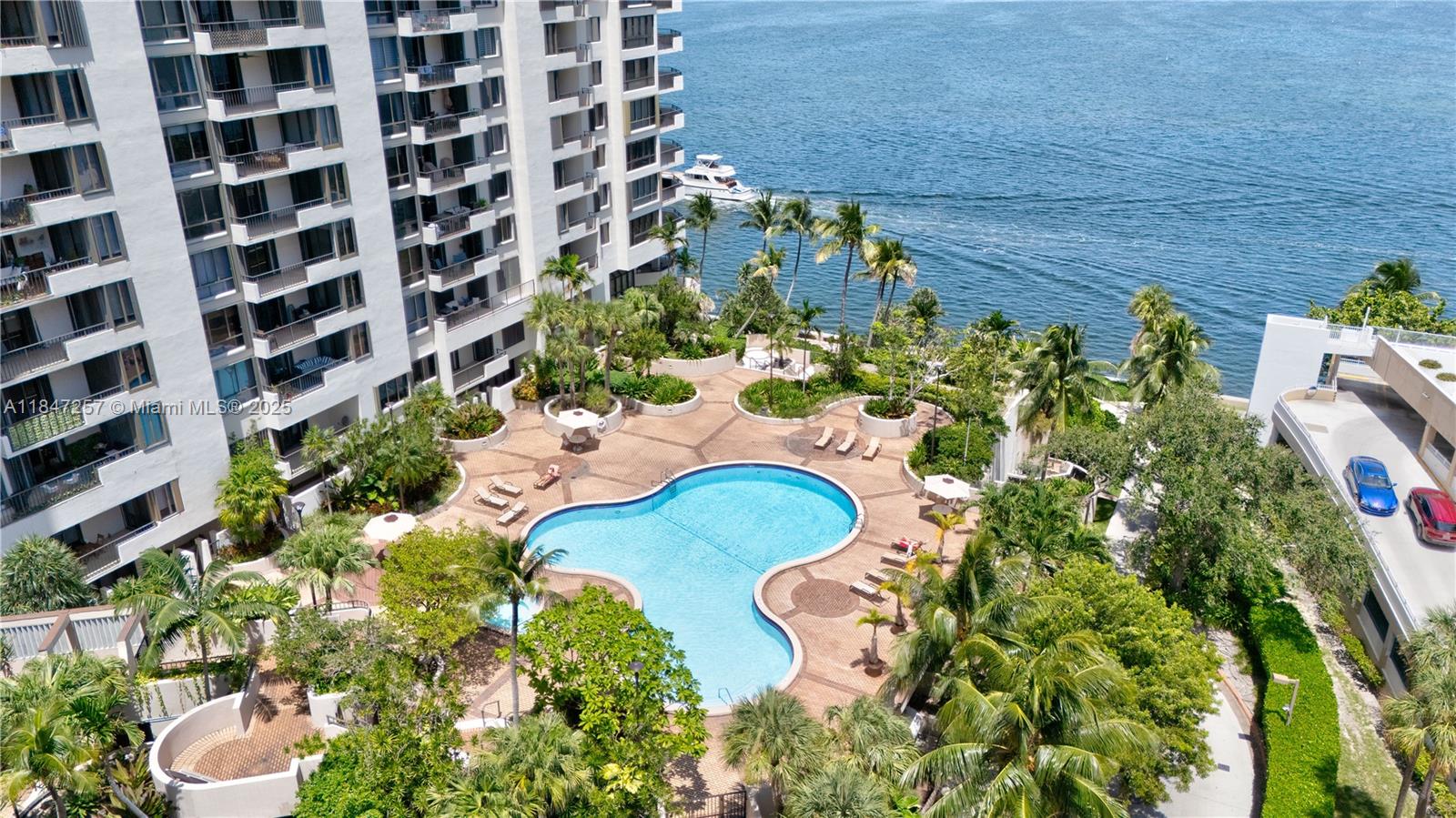 image Brickell Bay One15