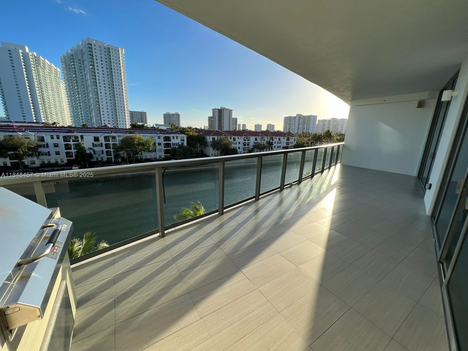 image Echo Condo1