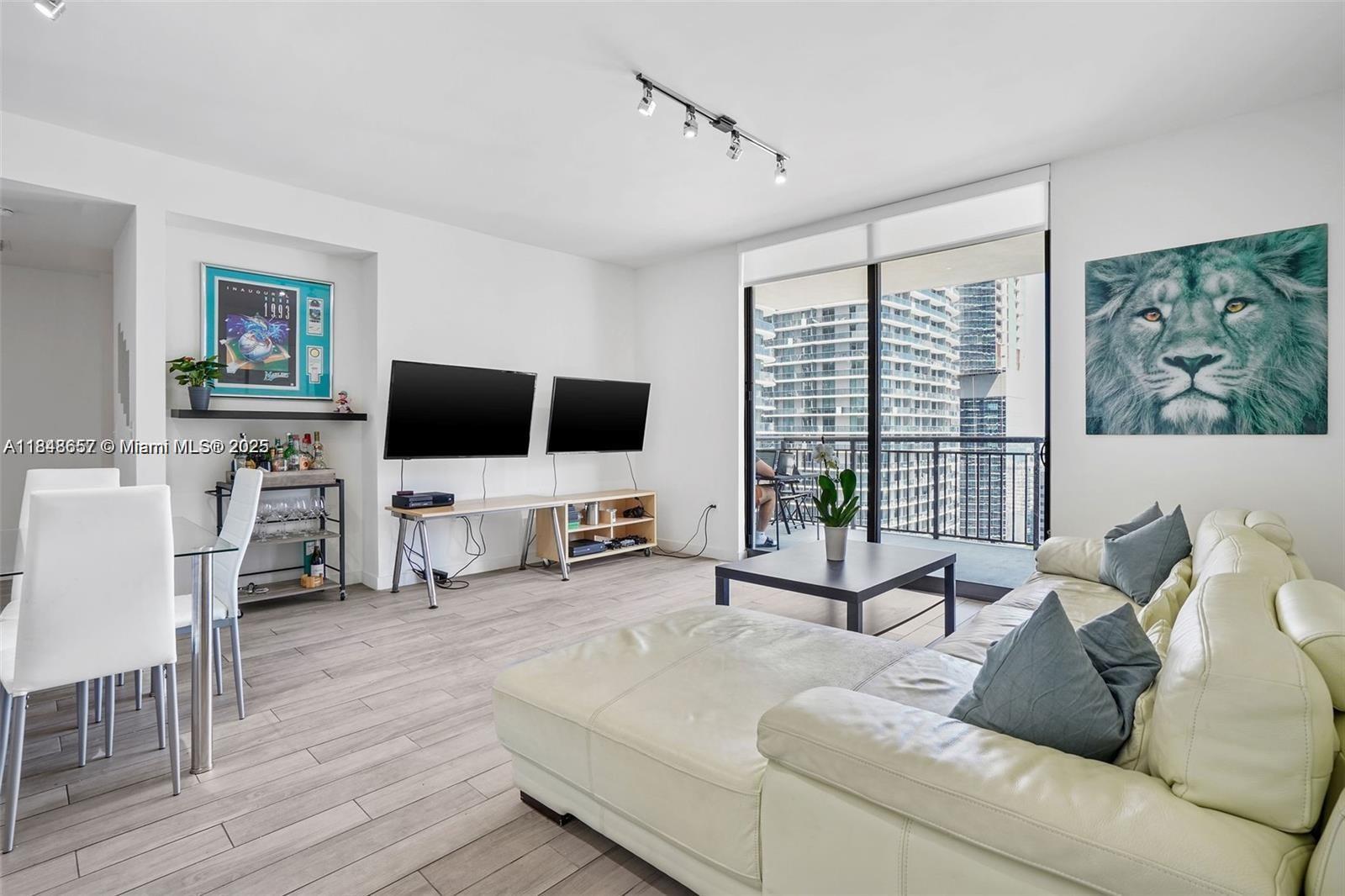 image Nine At Mary Brickell Vil2