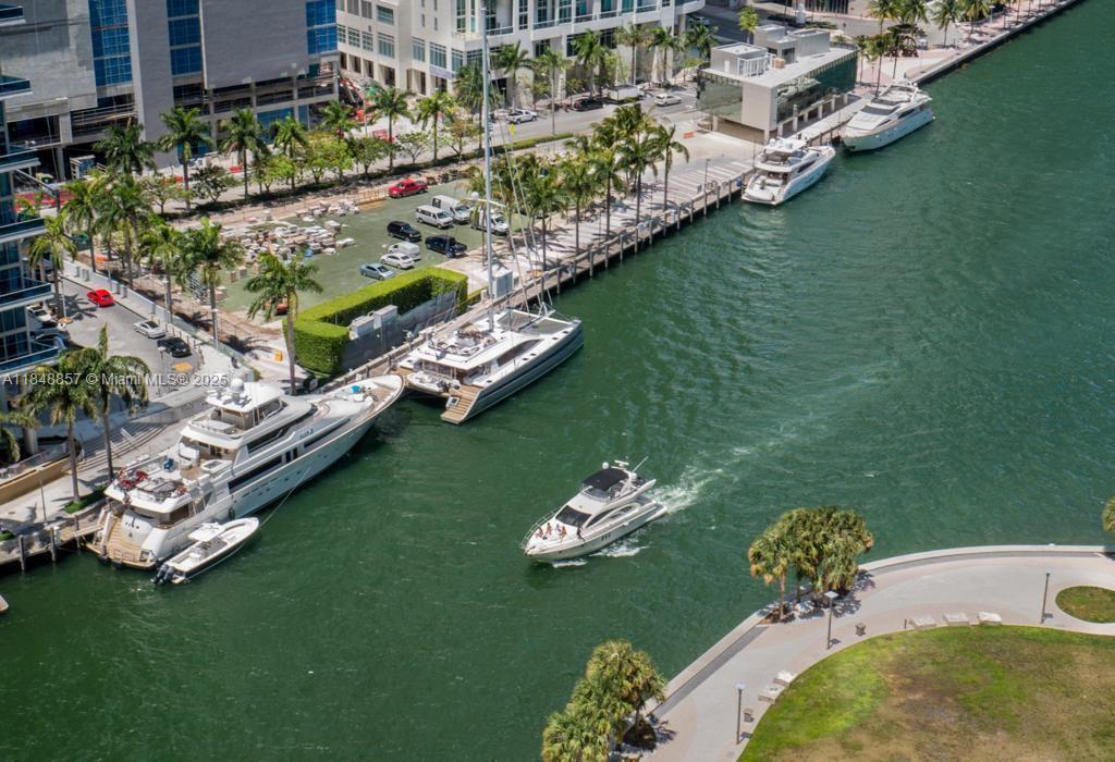 485 Brickell Ave #3711