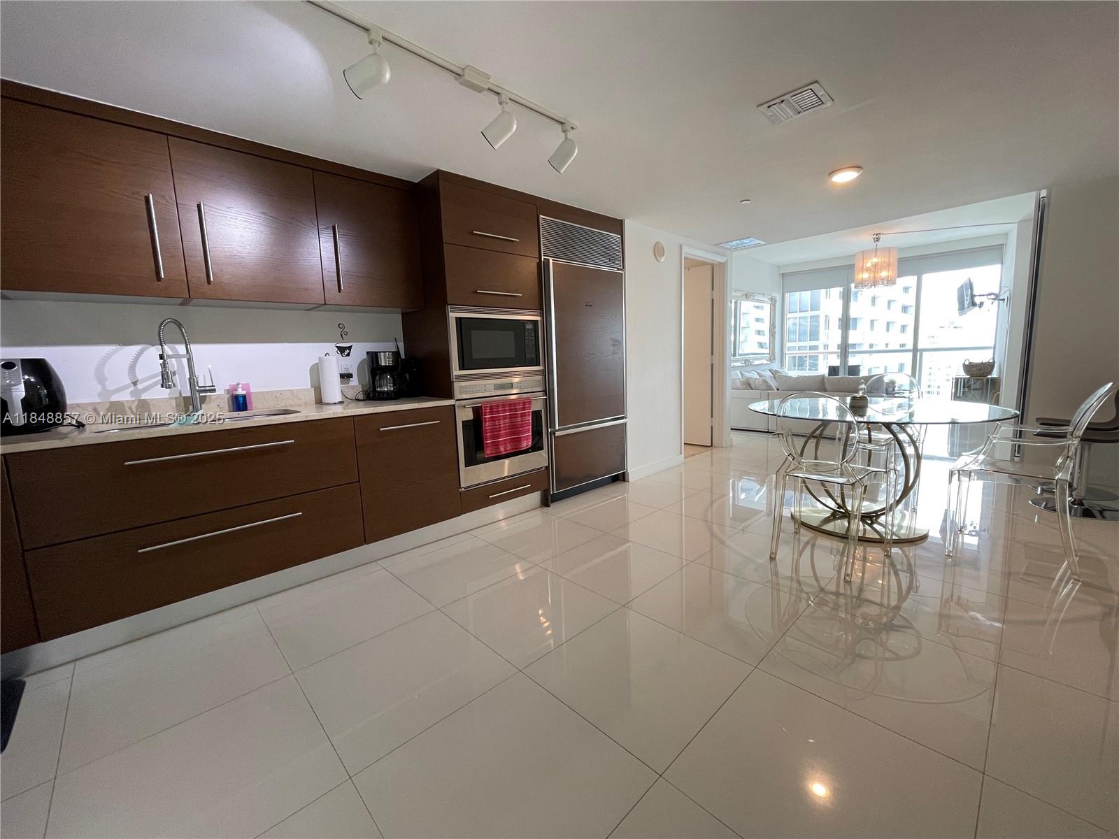 image Icon Brickell1