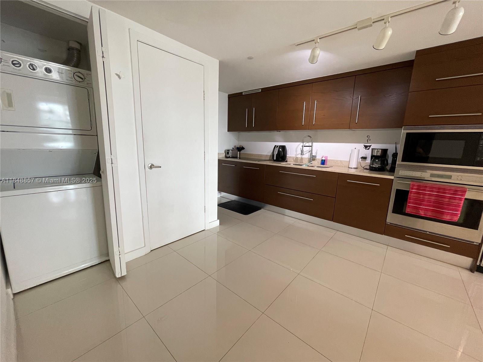 image Icon Brickell2