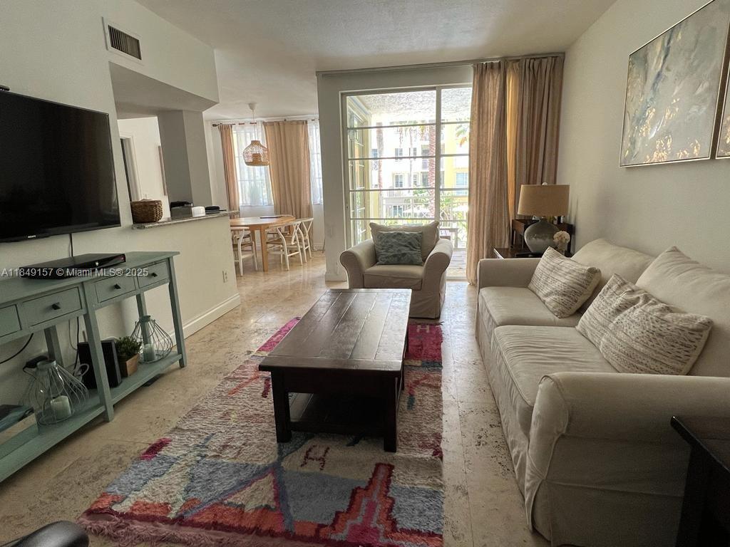 125 Jefferson Ave #115