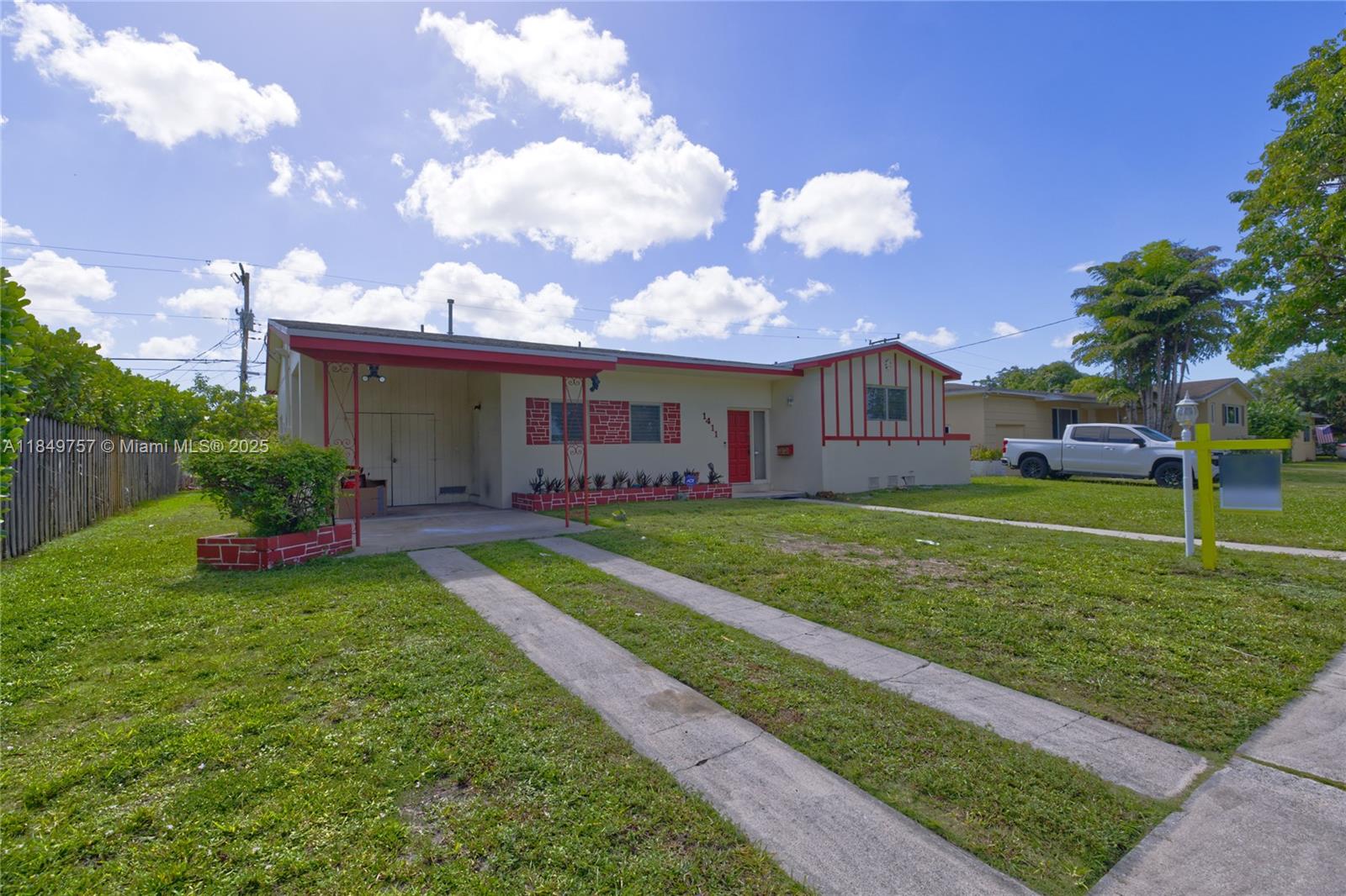 1411 SW 82nd Ct