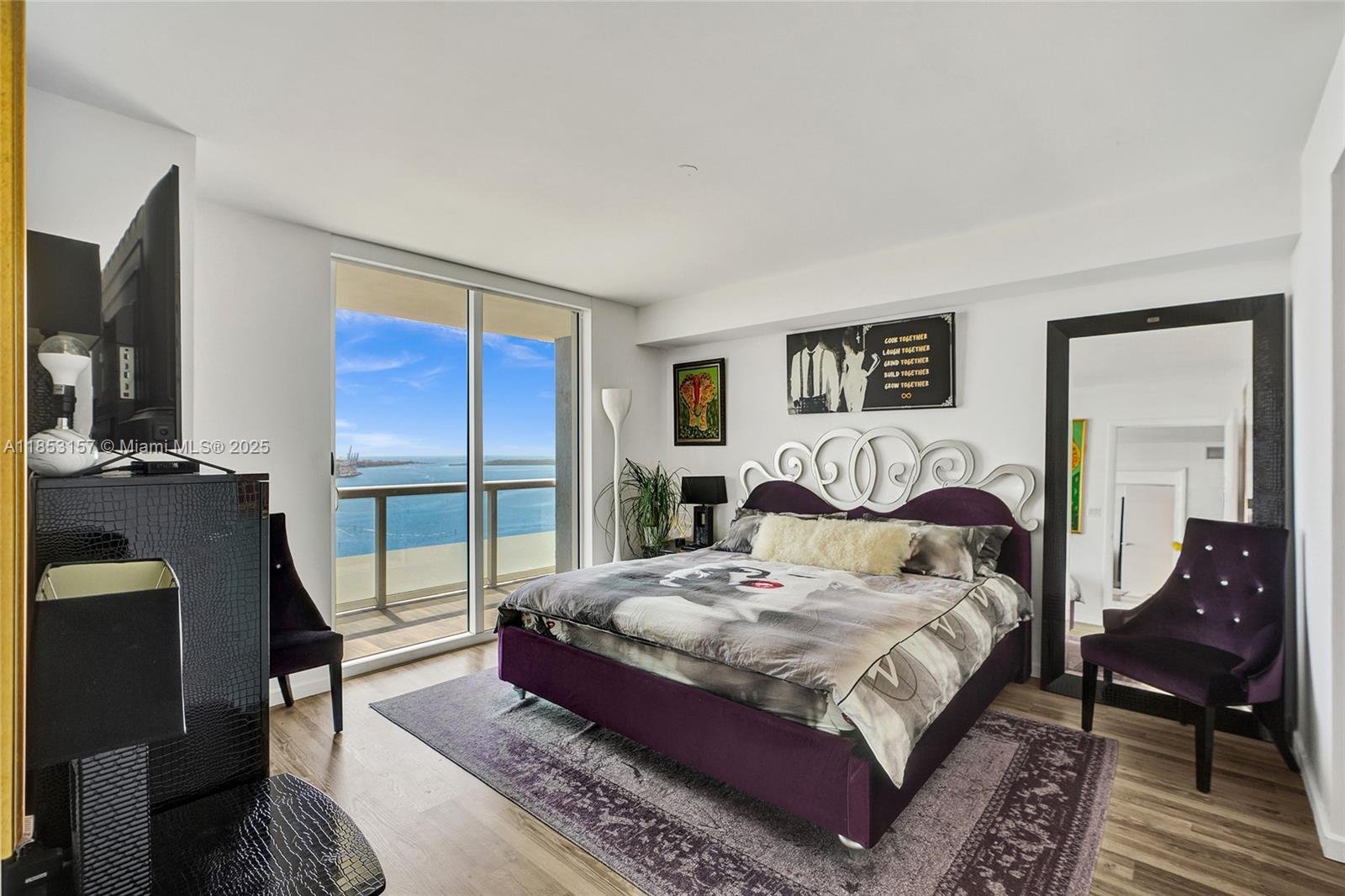 image 50 Biscayne Condo13