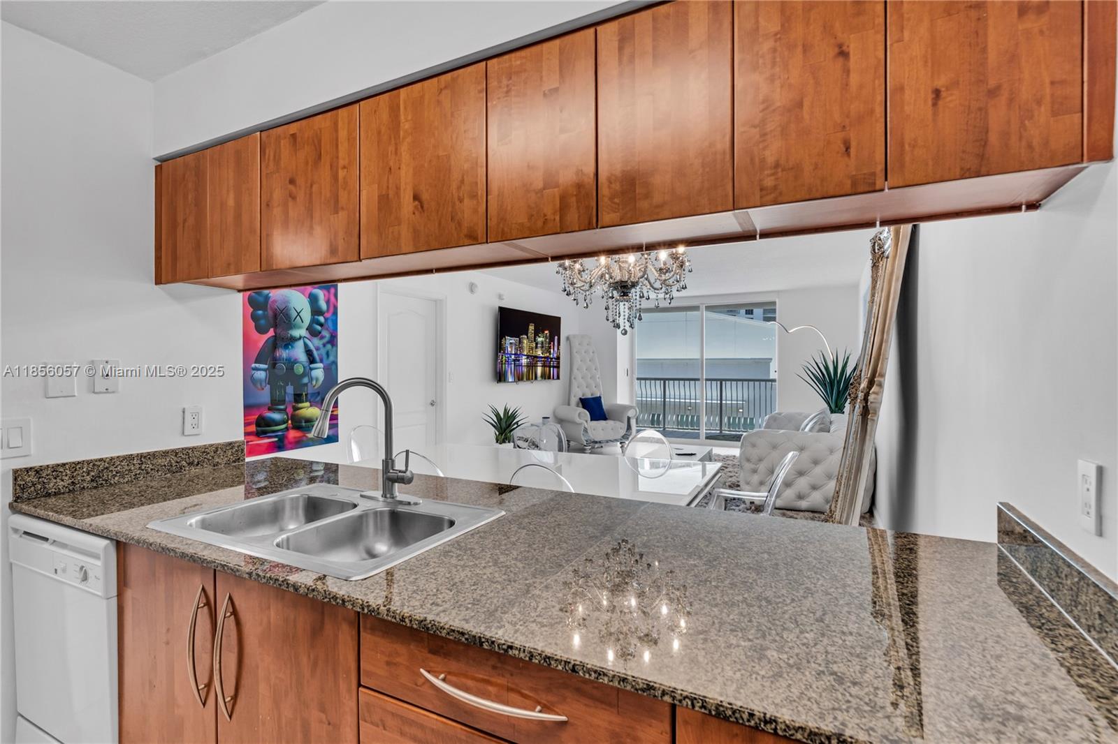 image The Club At Brickell Bay17