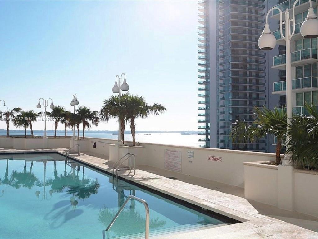 image The Club At Brickell Bay33