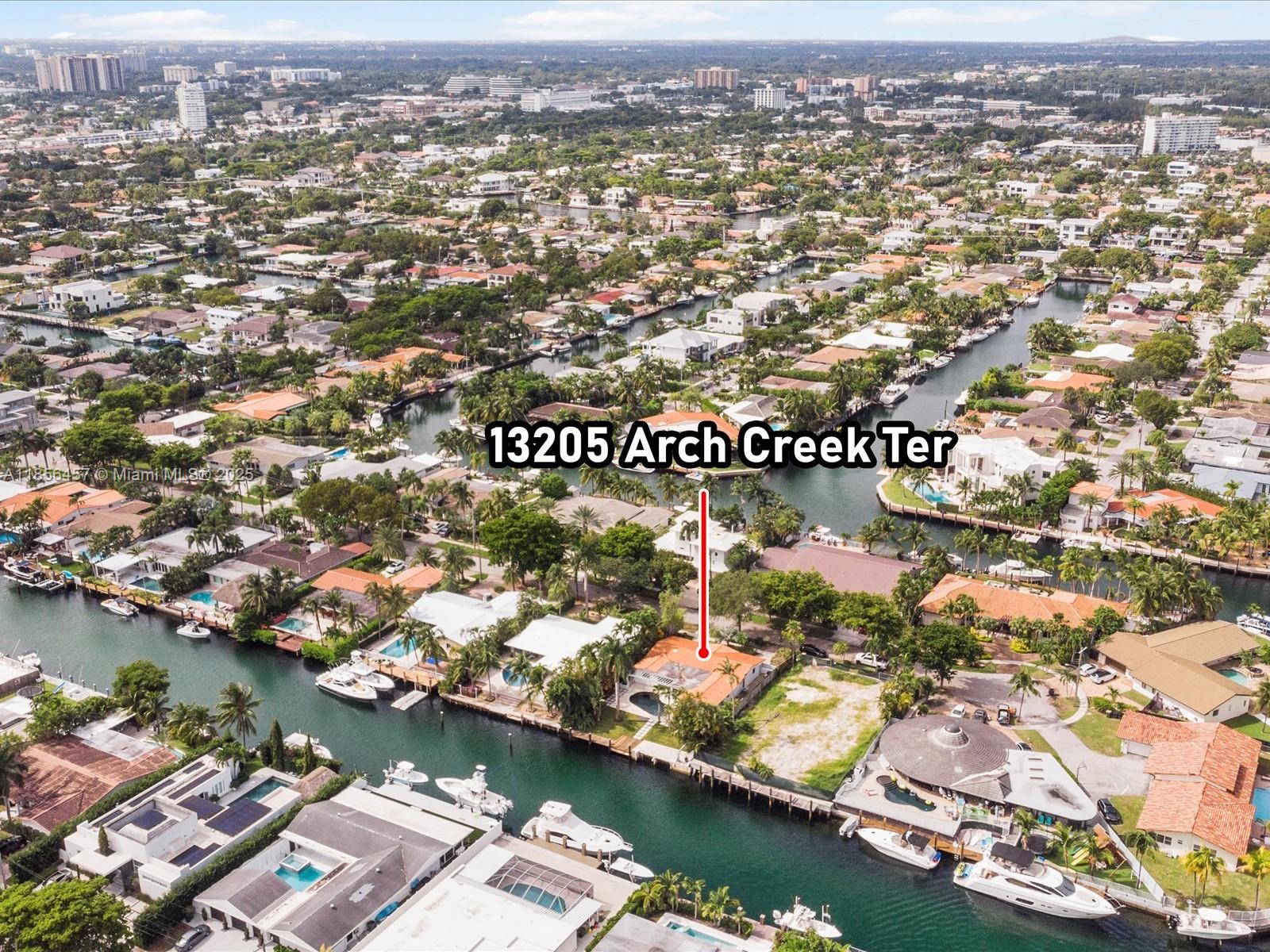 13205 Arch Crk Ter North Miami, FL 33181