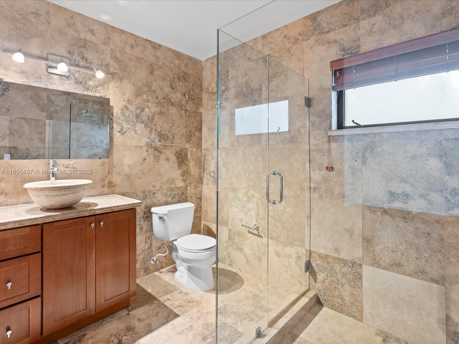 13205 Arch Crk Ter North Miami, FL 33181