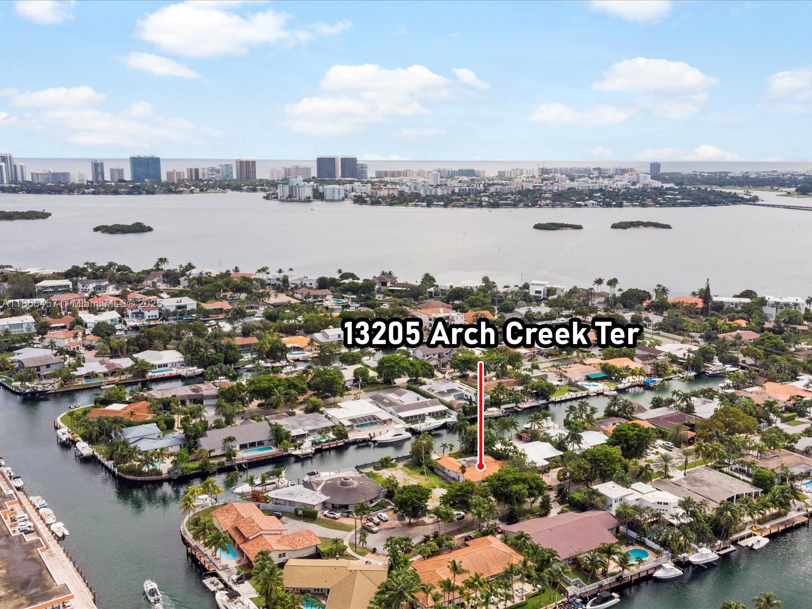 13205 Arch Crk Ter North Miami, FL 33181