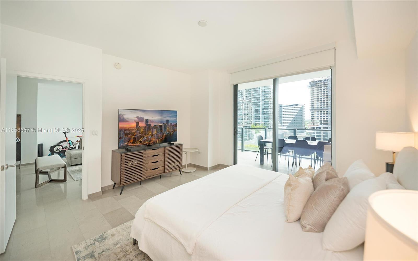 image Reach Condo15