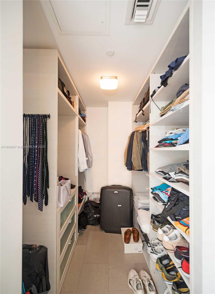 image Reach Condo18