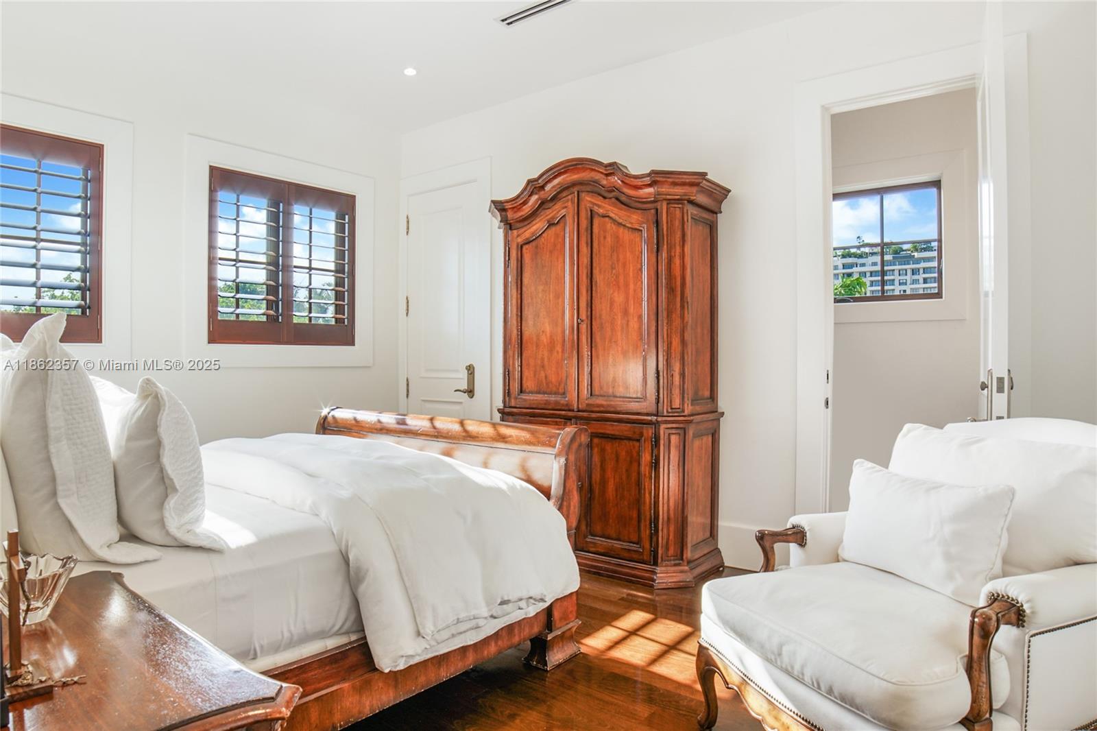 365 Gulf Rd Key Biscayne, FL 33149 365 Gulf Rd Key Biscayne, FL 33149