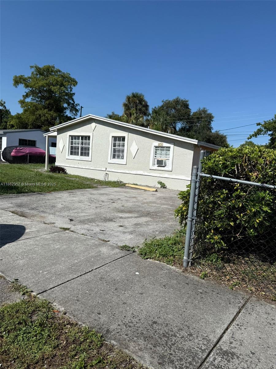 871 NW 34th Way #871