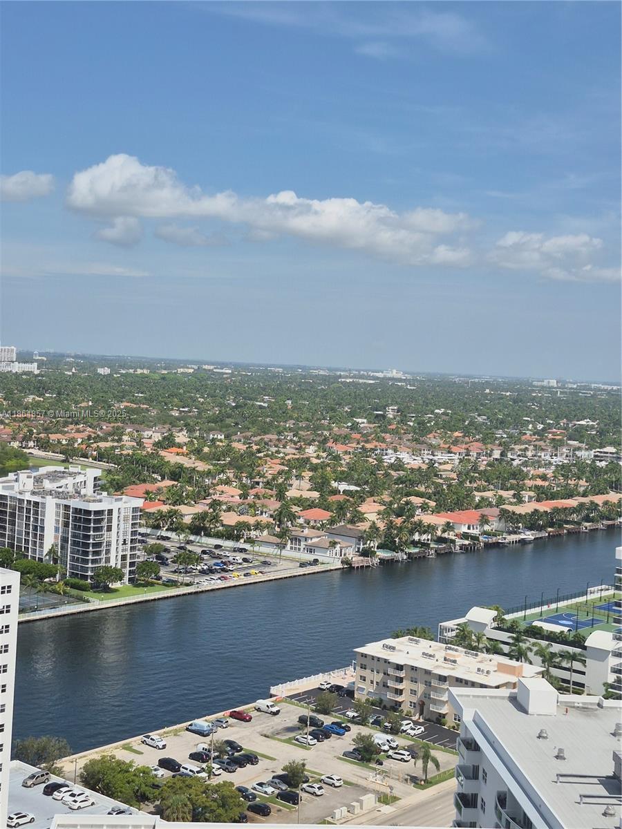 3101 S Ocean Dr #2707 Hollywood, FL 33019