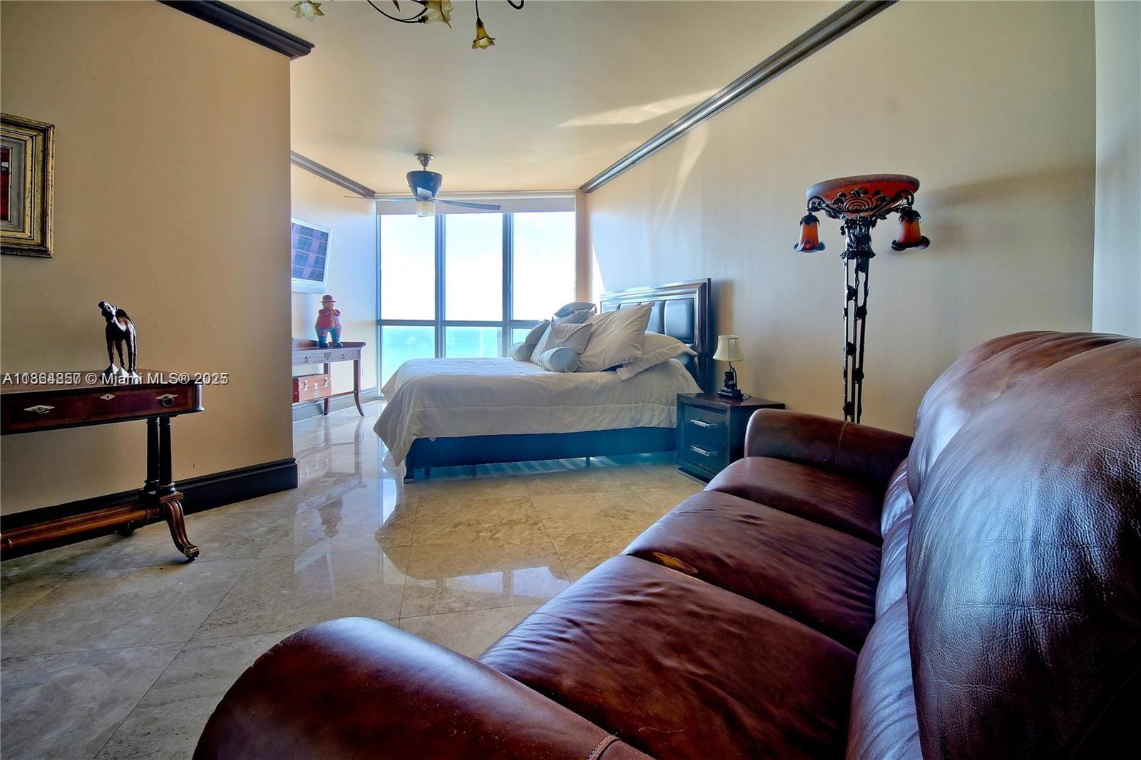 3101 S Ocean Dr #2707 Hollywood, FL 33019