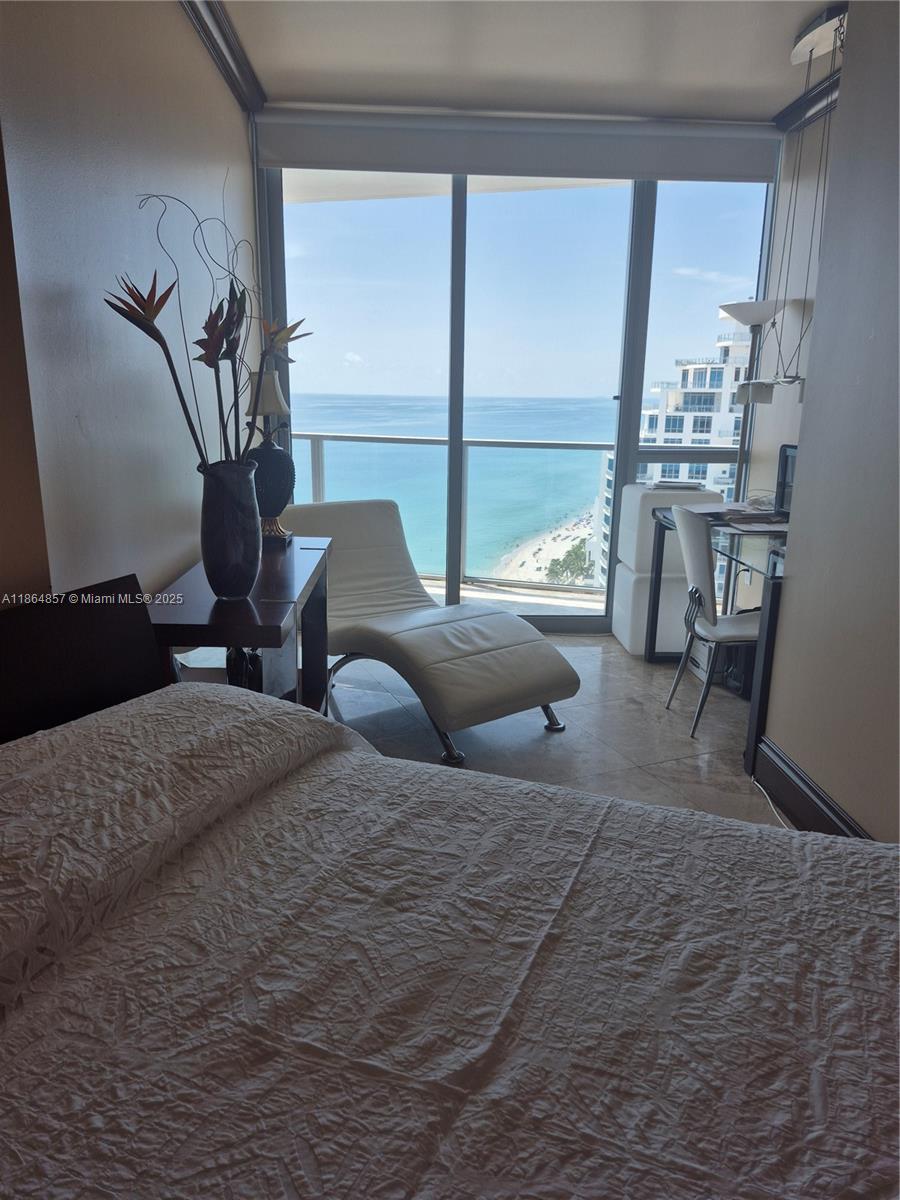 3101 S Ocean Dr #2707 Hollywood, FL 33019