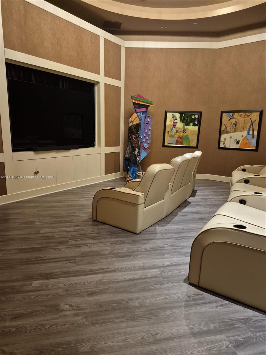 3101 S Ocean Dr #2707 Hollywood, FL 33019