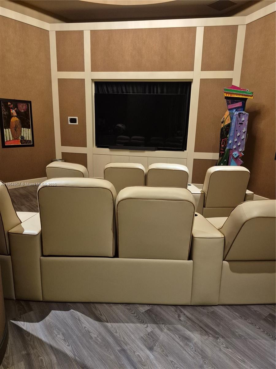 3101 S Ocean Dr #2707 Hollywood, FL 33019