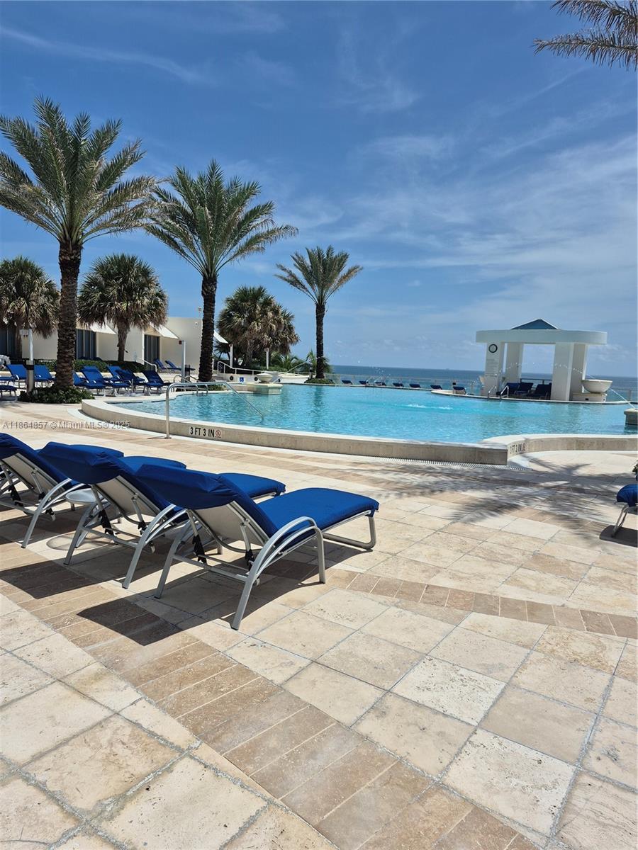 3101 S Ocean Dr #2707 Hollywood, FL 33019