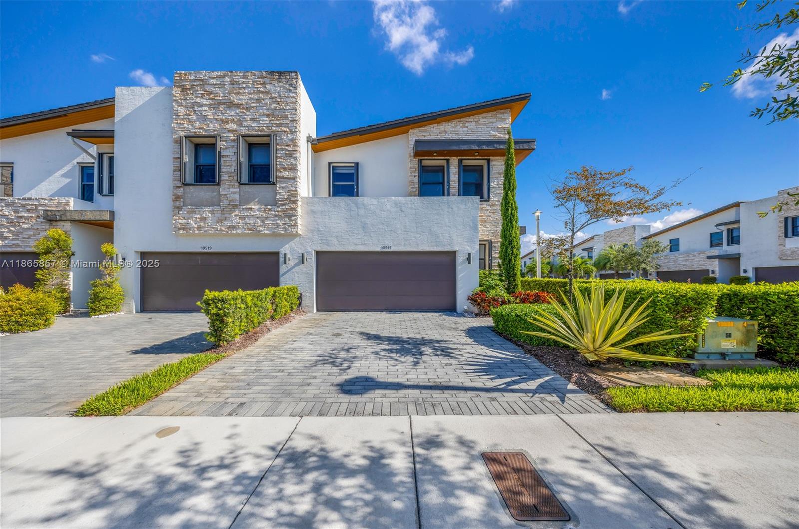 10515 NW 78th Ter