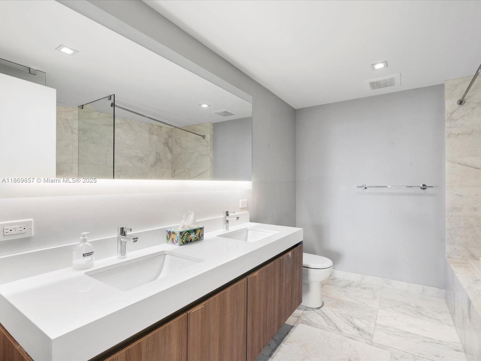 401 N Birch Rd #603,Fort Lauderdale, FL 33304