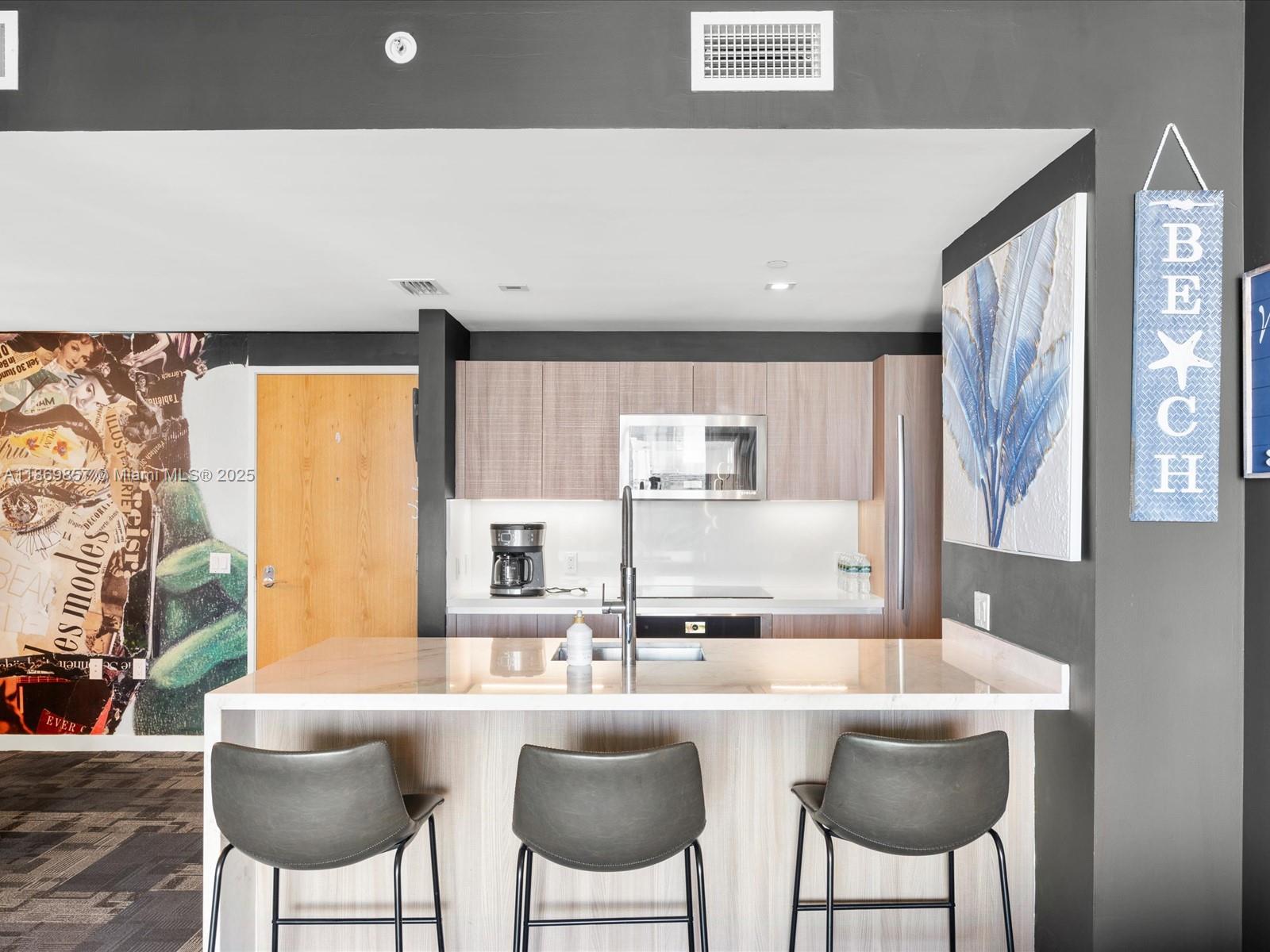 401 N Birch Rd #603,Fort Lauderdale, FL 33304