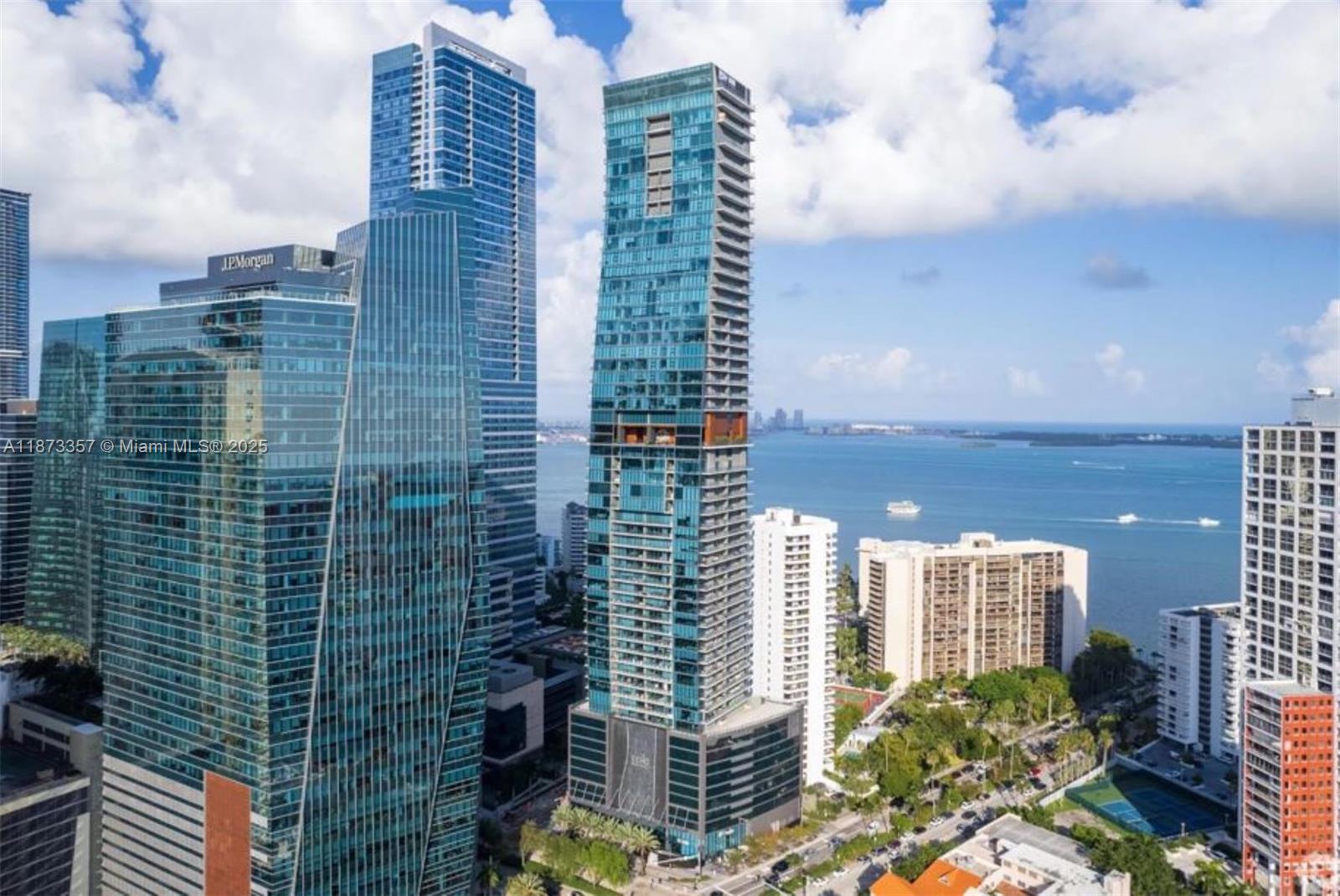 1451 Brickell Ave #2706