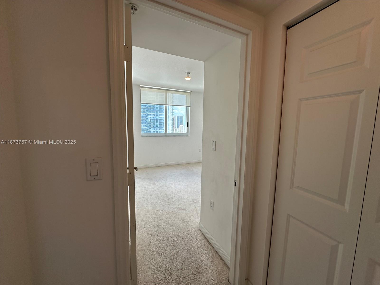 image Duo Condominium East19