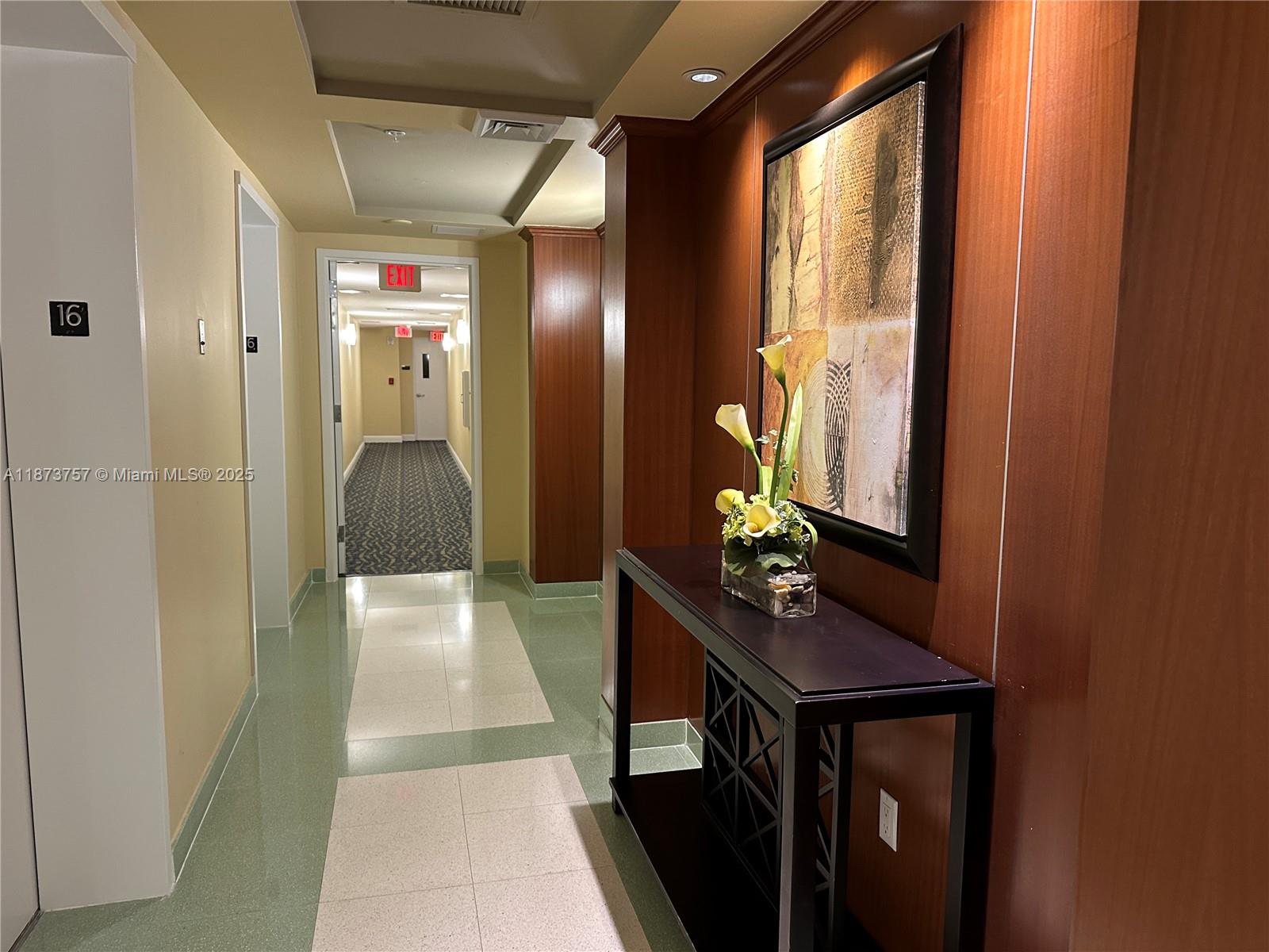 image Duo Condominium East24