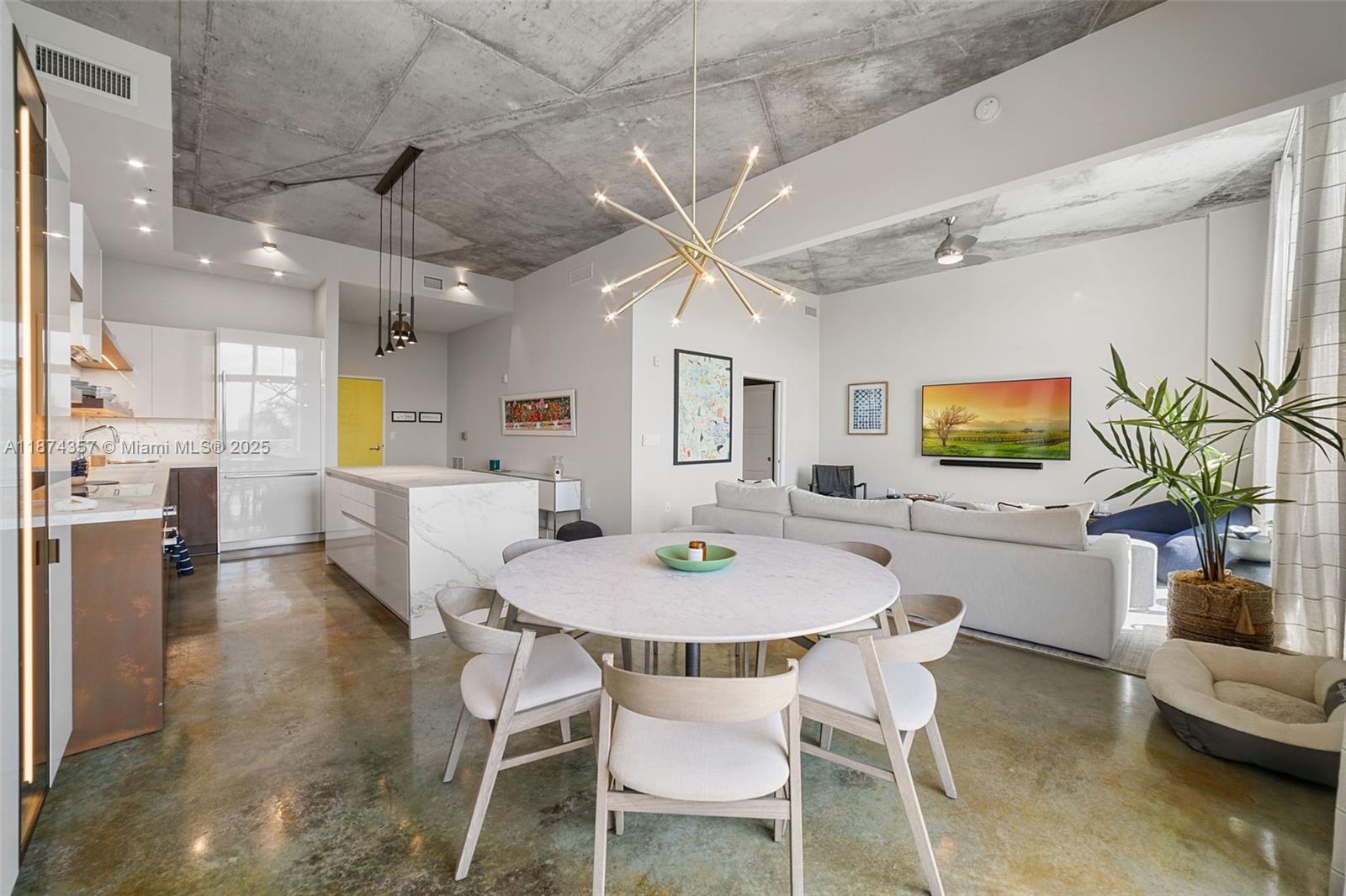 image The Meridian Condo13