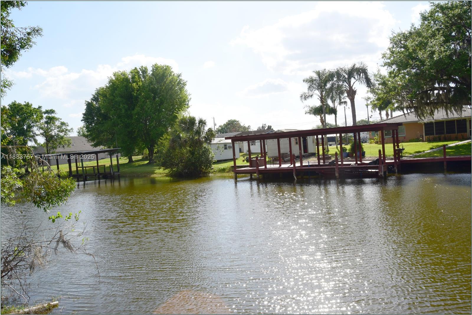 27 Lantana Dr, N Other, FL 33855